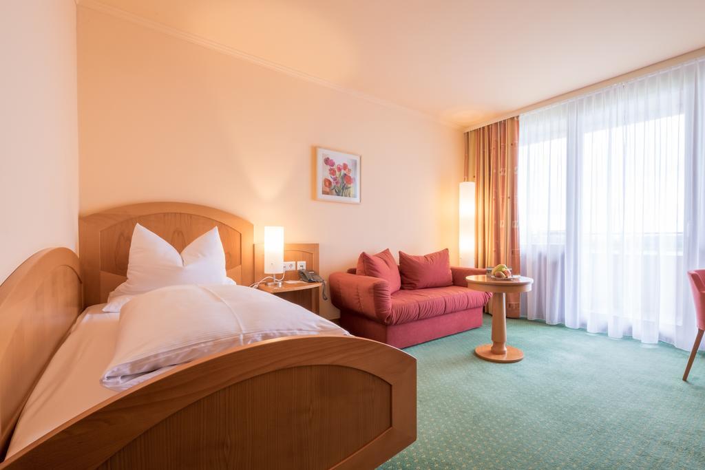 Gesundheitshotel Weissenstadt Am See 外观 照片